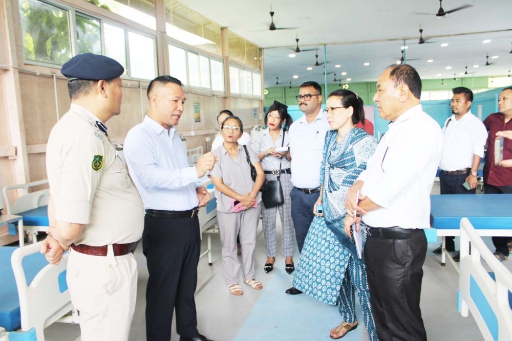 Health Minister Paiwang Konyak visiting the Police Hospital at Chümoukedima on September 21. (DIPR Photo)